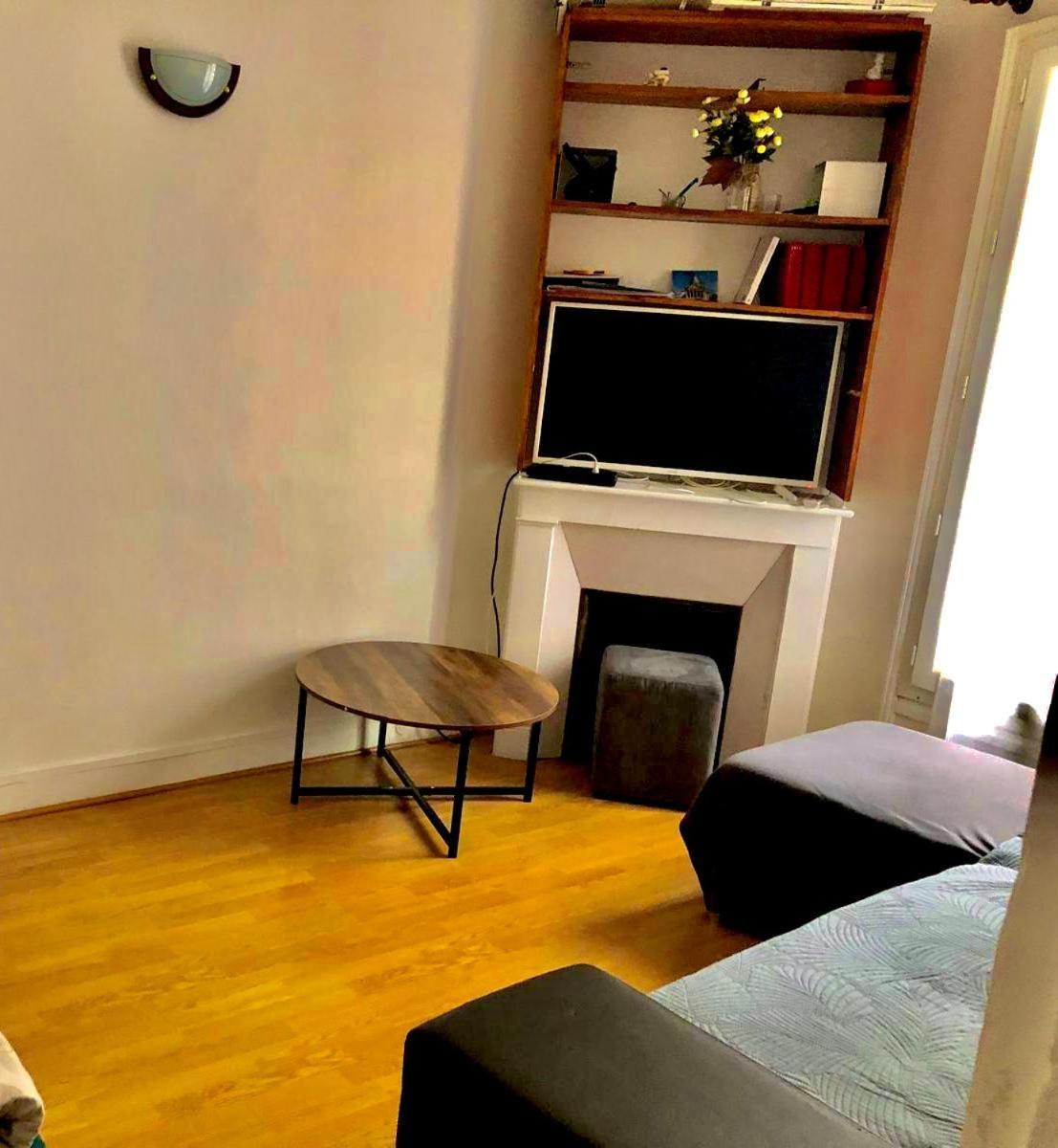 Cosy Apartment In Париж Екстер'єр фото